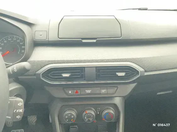 DACIA SANDERO III - voiture d'occasion - Photo 13