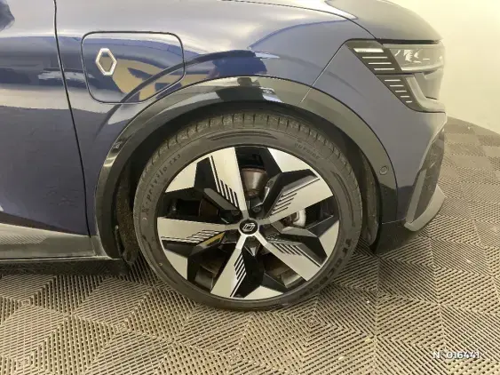 RENAULT MEGANE V - voiture d'occasion - Photo 8