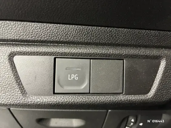 DACIA SANDERO III - voiture d'occasion - Photo 14