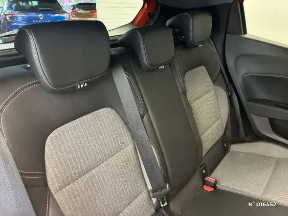 RENAULT CLIO V - voiture d'occasion - Photo 11