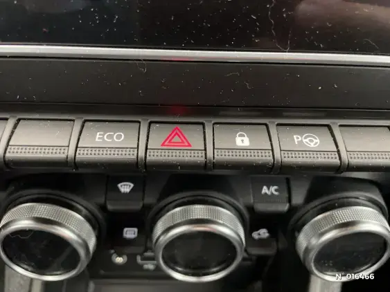 RENAULT ZOE - voiture d'occasion - Photo 26