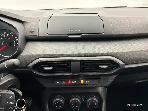 DACIA SANDERO III - voiture d'occasion - Photo 13