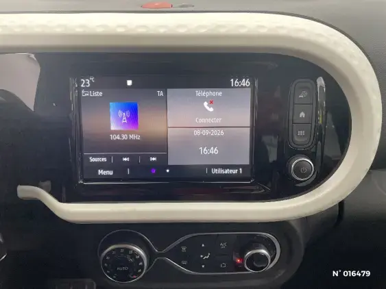 RENAULT TWINGO III - voiture d'occasion - Photo 13