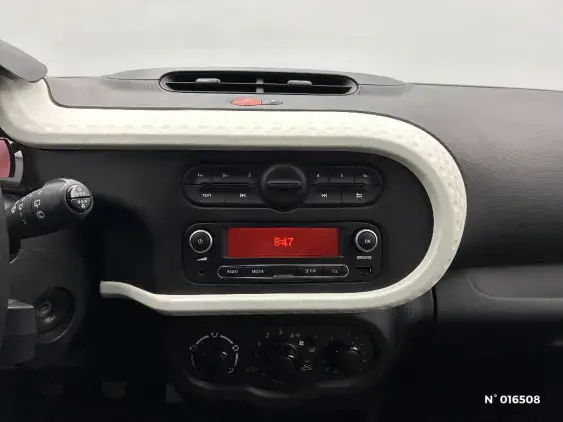 RENAULT TWINGO III - voiture d'occasion - Photo 13