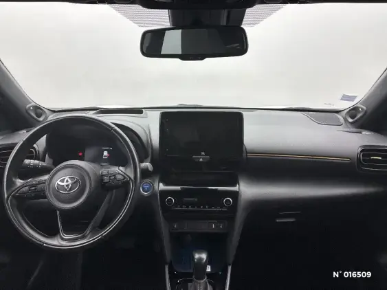 TOYOTA YARIS CROSS I - voiture d'occasion - Photo 9