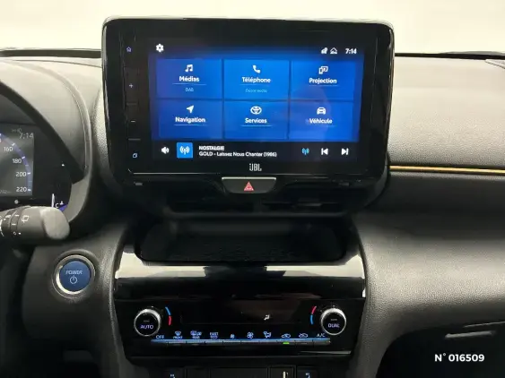 TOYOTA YARIS CROSS I - voiture d'occasion - Photo 13