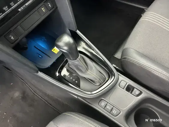 TOYOTA YARIS CROSS I - voiture d'occasion - Photo 26
