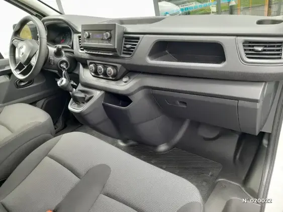 RENAULT TRAFIC FG III - voiture d'occasion - Photo 10