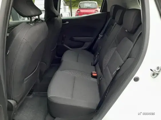 RENAULT CLIO V - voiture d'occasion - Photo 11