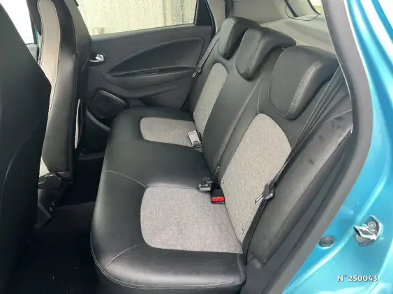 RENAULT ZOE - voiture d'occasion - Photo 11