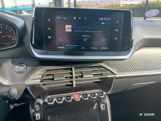 PEUGEOT 2008 II - voiture d'occasion - Photo 13