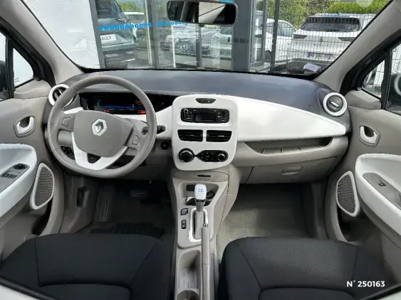 RENAULT ZOE - voiture d'occasion - Photo 9