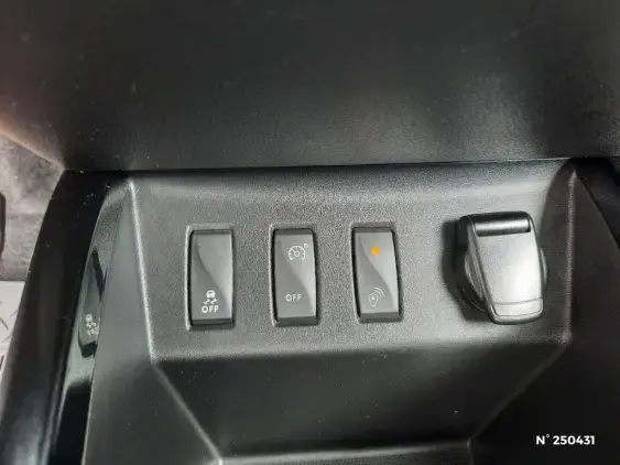 DACIA SPRING - voiture d'occasion - Photo 23