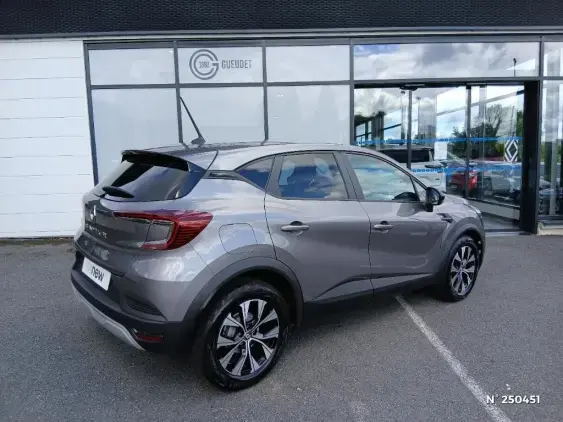 RENAULT CAPTUR II - voiture d'occasion - Photo 4