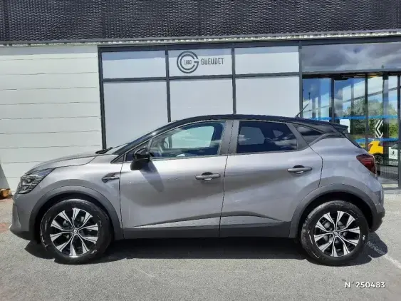RENAULT CAPTUR II - voiture d'occasion - Photo 2