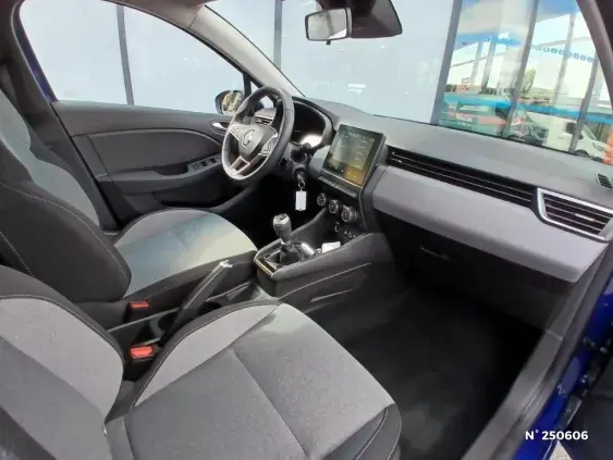 RENAULT CLIO V - voiture d'occasion - Photo 10