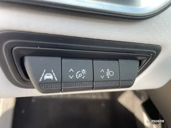 RENAULT CLIO V - voiture d'occasion - Photo 15