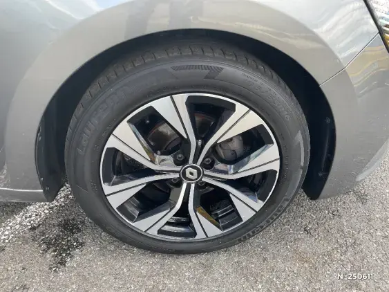 RENAULT CLIO V - voiture d'occasion - Photo 8