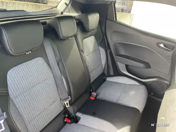 RENAULT CLIO V - voiture d'occasion - Photo 11