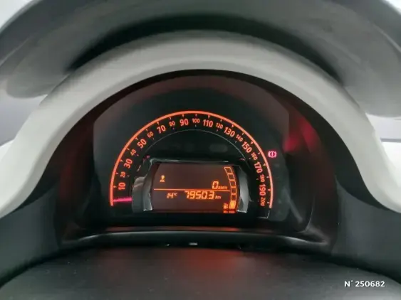 RENAULT TWINGO III - voiture d'occasion - Photo 12
