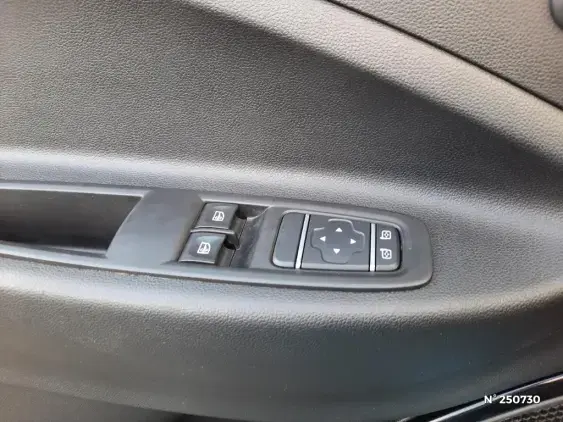 RENAULT ZOE - voiture d'occasion - Photo 24