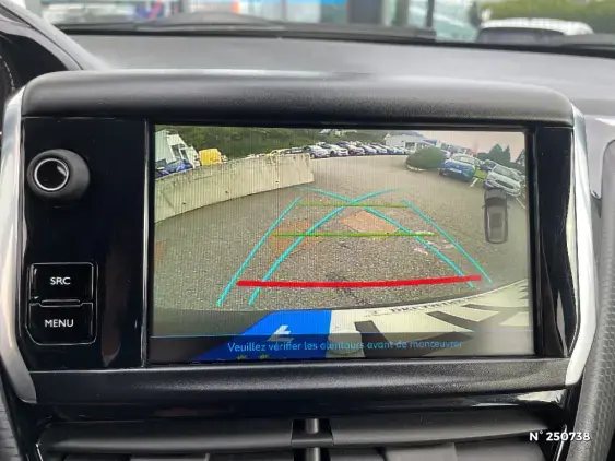 PEUGEOT 2008 - voiture d'occasion - Photo 14