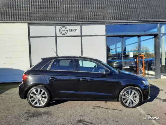 AUDI A1 SPORTBACK II - voiture d'occasion - Photo 5
