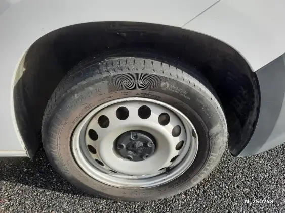 PEUGEOT PARTNER III - voiture d'occasion - Photo 8