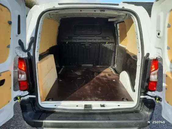 PEUGEOT PARTNER III - voiture d'occasion - Photo 7