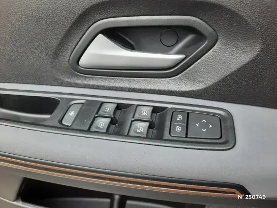 DACIA SANDERO III - voiture d'occasion - Photo 25