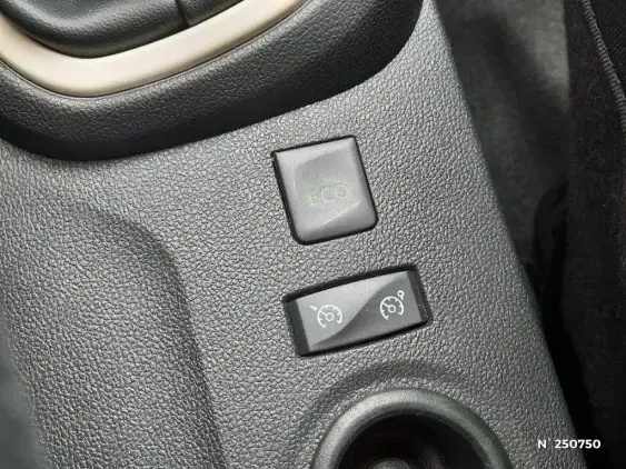 RENAULT CAPTUR - voiture d'occasion - Photo 15