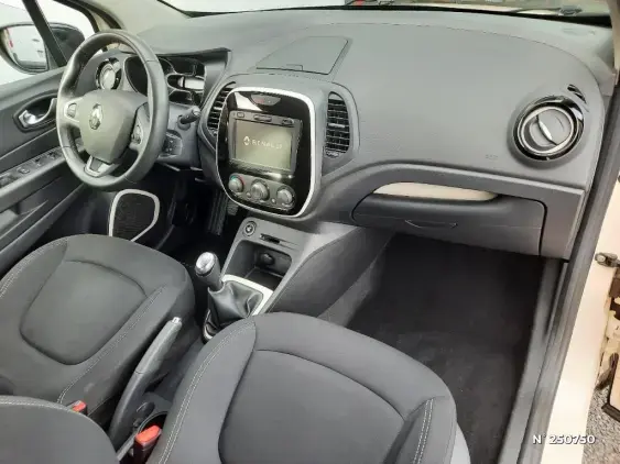 RENAULT CAPTUR - voiture d'occasion - Photo 10