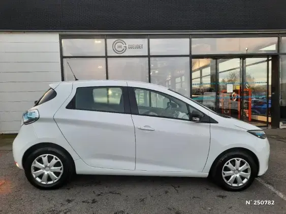 RENAULT ZOE - voiture d'occasion - Photo 5