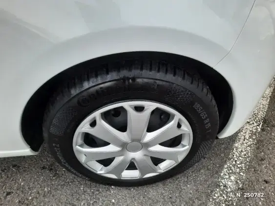 RENAULT ZOE - voiture d'occasion - Photo 8