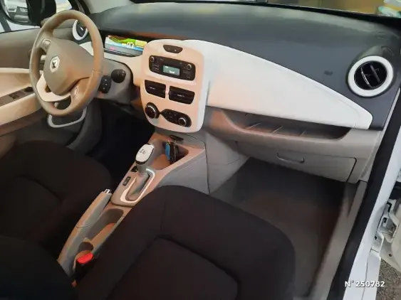 RENAULT ZOE - voiture d'occasion - Photo 10