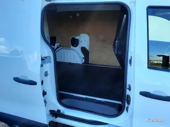 RENAULT EXPRESS VAN I - voiture d'occasion - Photo 11