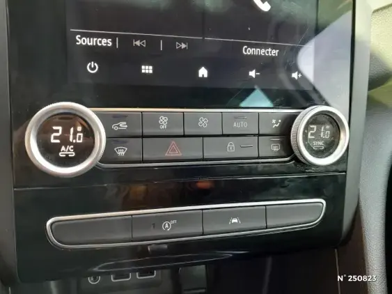 RENAULT MEGANE ESTATE IV - voiture d'occasion - Photo 15