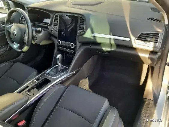 RENAULT MEGANE ESTATE IV - voiture d'occasion - Photo 10