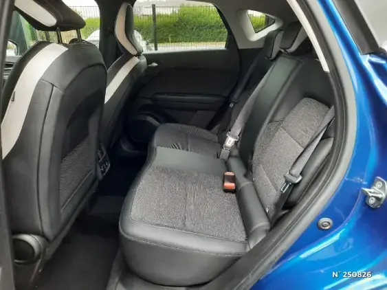 RENAULT CAPTUR II - voiture d'occasion - Photo 11