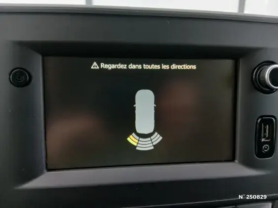 RENAULT MASTER FG III - voiture d'occasion - Photo 14