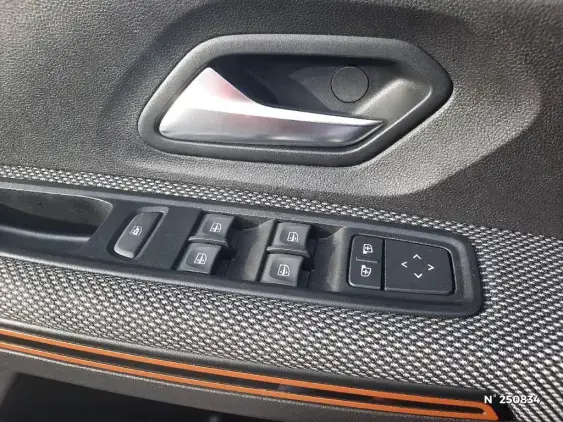 DACIA SANDERO III - voiture d'occasion - Photo 24