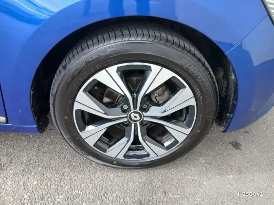 RENAULT CLIO V - voiture d'occasion - Photo 8