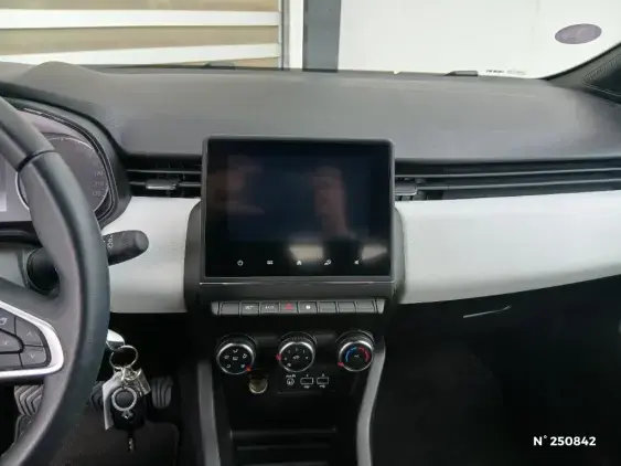 RENAULT CLIO V - voiture d'occasion - Photo 13