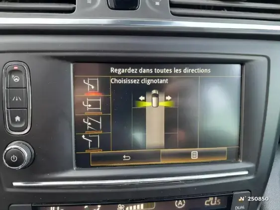 RENAULT KADJAR - voiture d'occasion - Photo 23