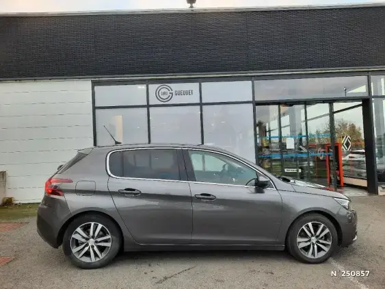 PEUGEOT 308 II - voiture d'occasion - Photo 5