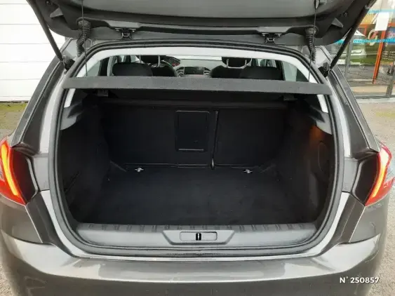 PEUGEOT 308 II - voiture d'occasion - Photo 7