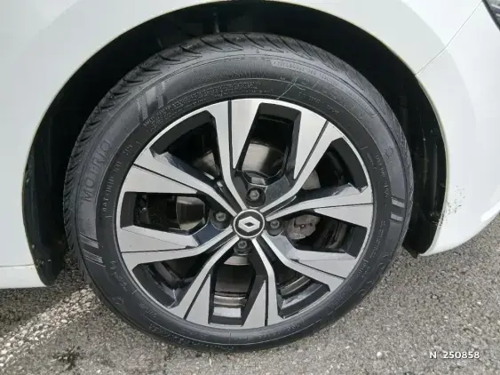 RENAULT CLIO V - voiture d'occasion - Photo 8