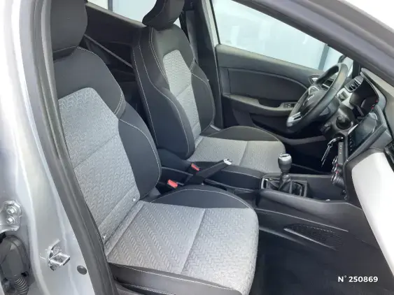 RENAULT CLIO V - voiture d'occasion - Photo 10