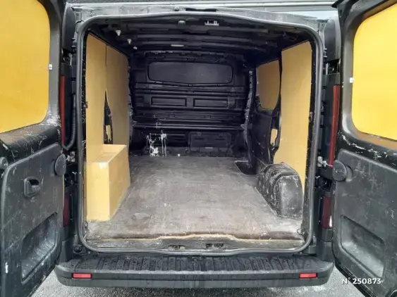 RENAULT TRAFIC FG III - voiture d'occasion - Photo 7