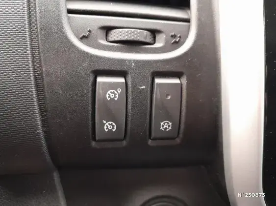 RENAULT TRAFIC FG III - voiture d'occasion - Photo 15